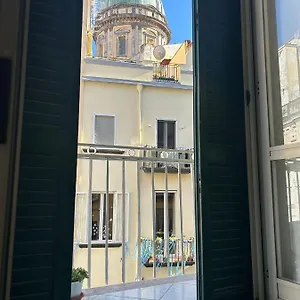 O'tuocc A Chiaia Napoli
