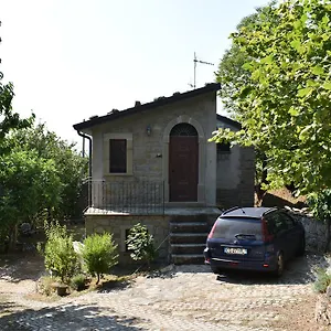  Alloggio per agriturismo Fontanapietra Italia